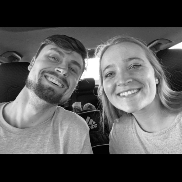 Meet your Posher, Fallon💕 - Picture 2 of 6